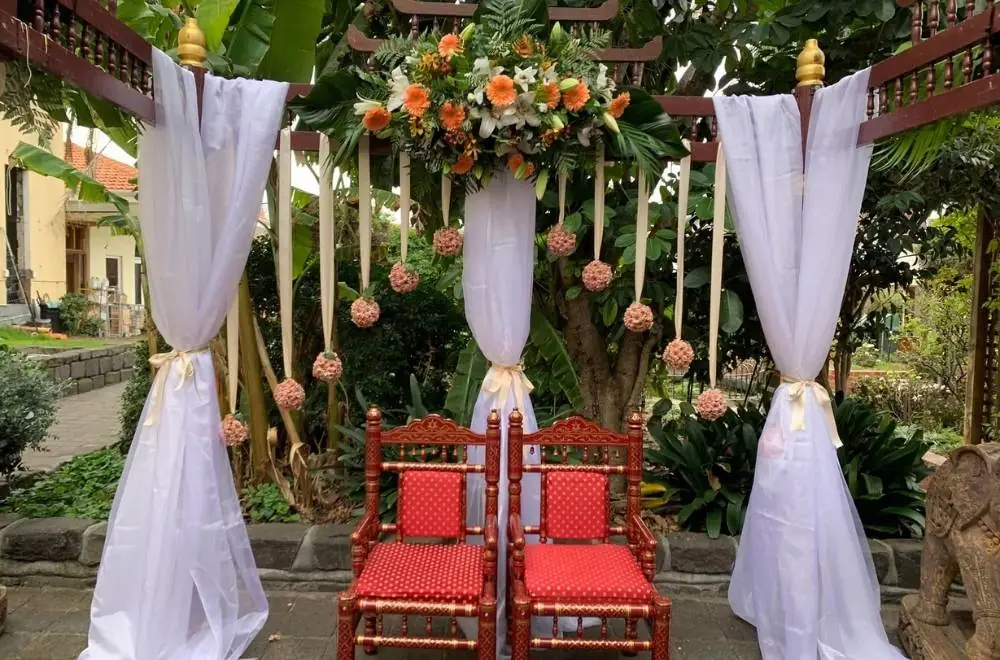 What Happens in a Vedic Wedding Ceremony?  